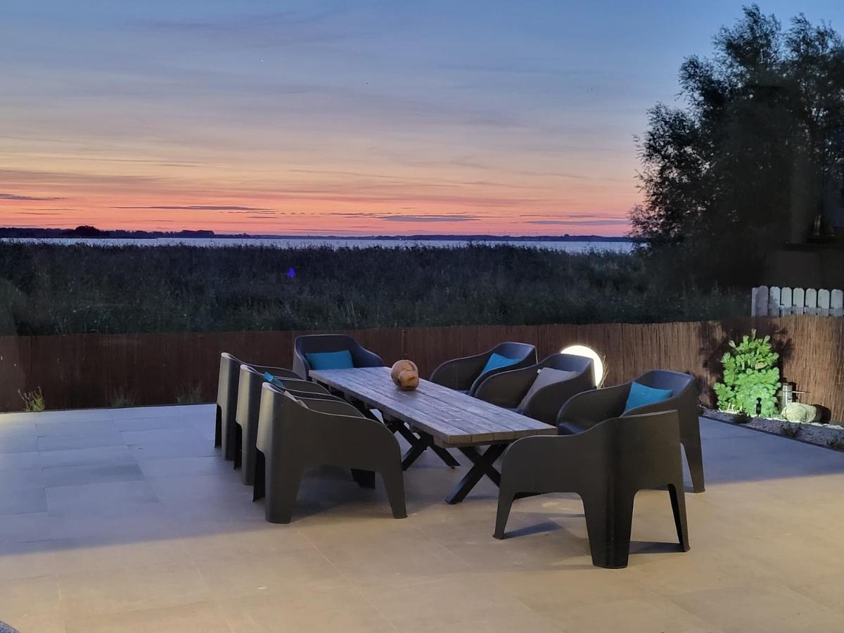 Robson Beach I Sauna, Jacuzzi Międzywodzie 外观 照片