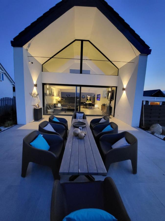 Robson Beach I Sauna, Jacuzzi Międzywodzie 外观 照片