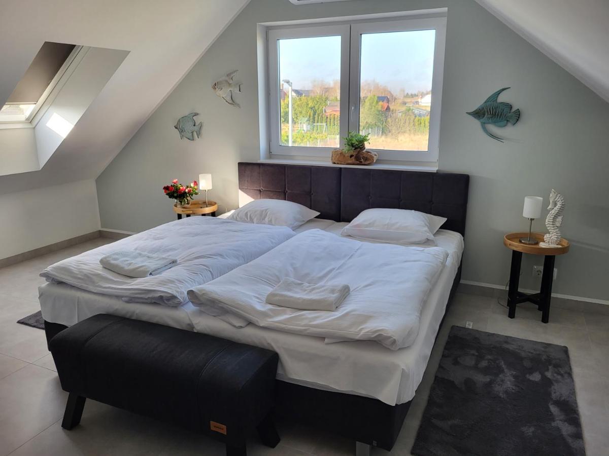 Robson Beach I Sauna, Jacuzzi Międzywodzie 外观 照片